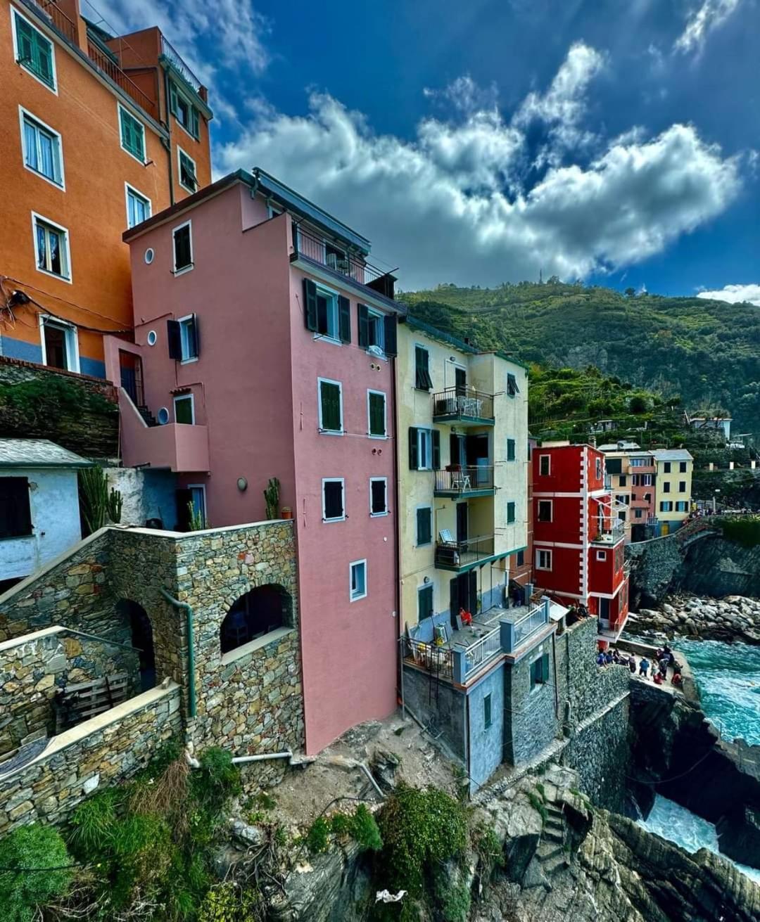 L'Incanto Divino Di Fronte Solo L'Orizzonte! Riomaggiore Luaran gambar